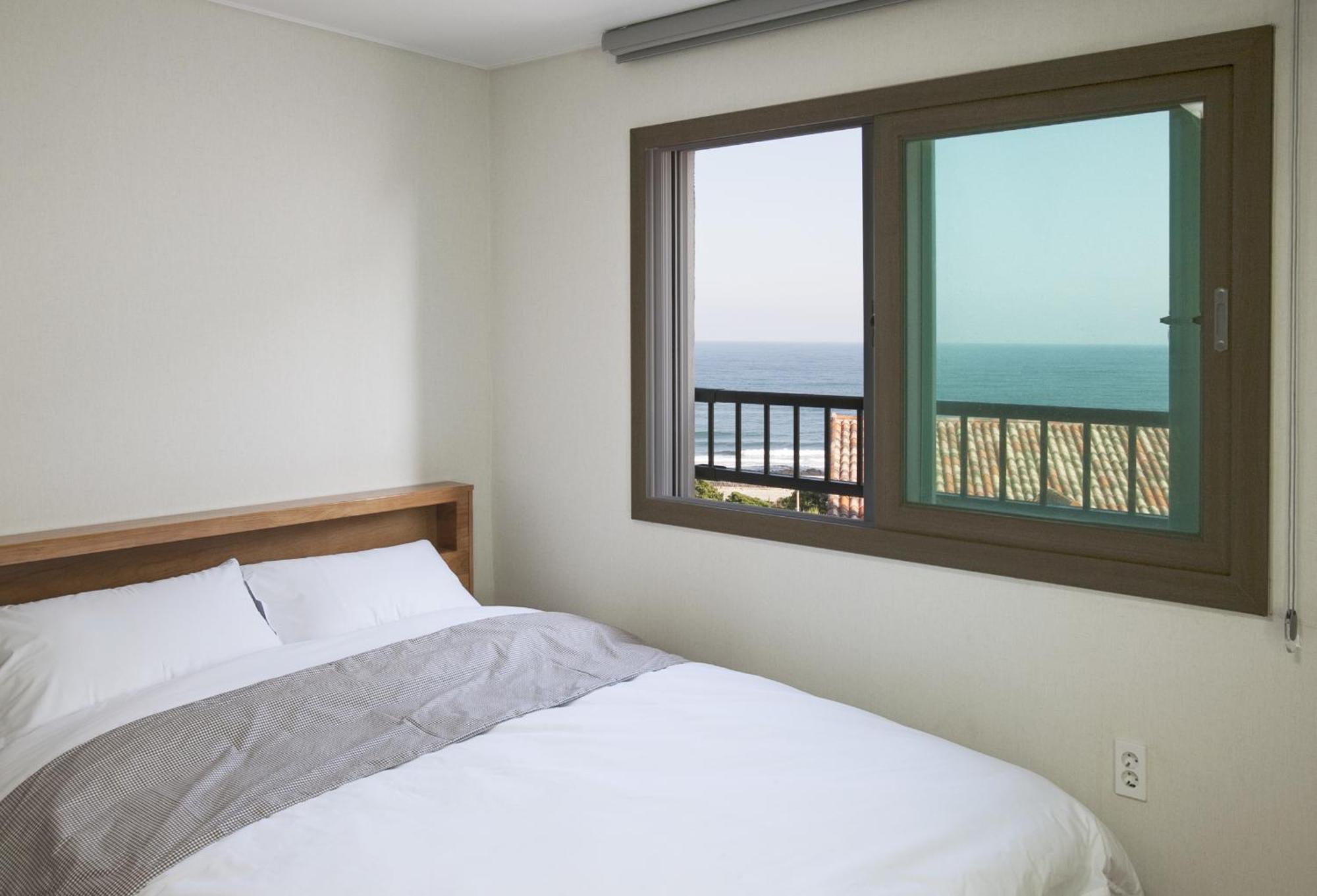 Jeju Aria Pension Экстерьер фото